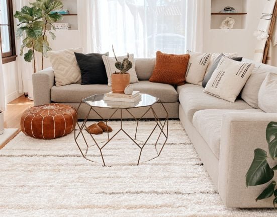 How to find the best washable rugs for living room?