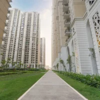 Prateek Grand City